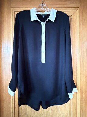 IMNYC Isaac Mizrahi Black Buttoned Blouse with White Collar and Cuffs, Large